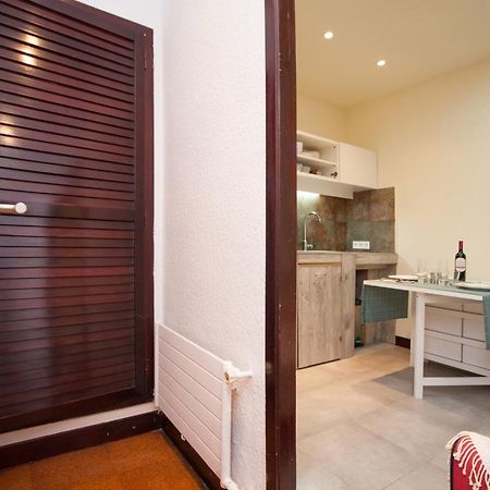 Flat Barcelona Apartment Room photo