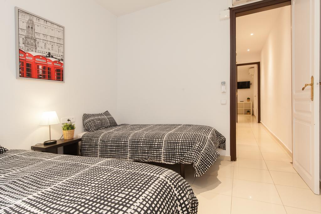 Flat Barcelona Apartment Room photo