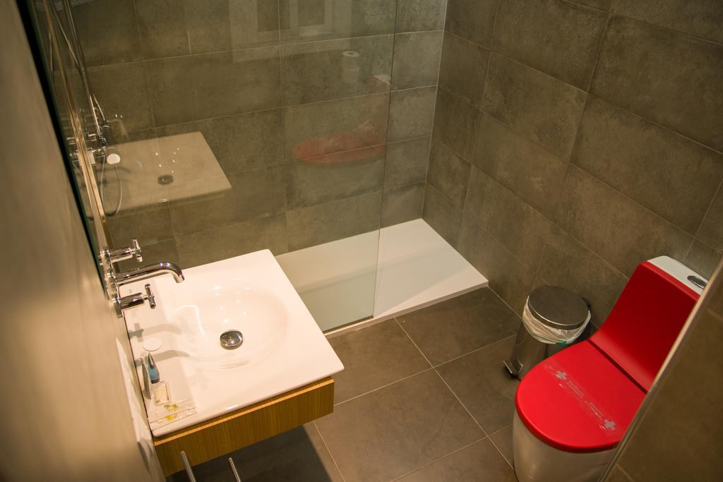 Flat Barcelona Apartment Exterior photo